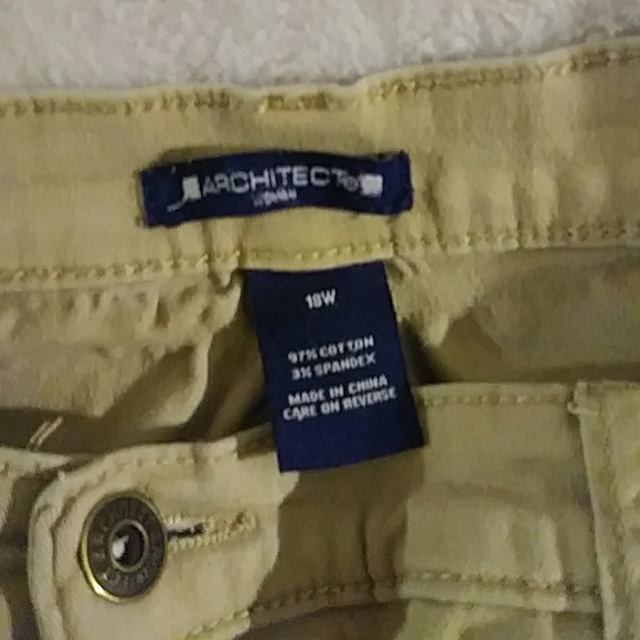 Pants - Picture 2 of 4